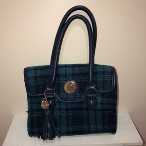 Vintage Tommy Hilfiger purse
